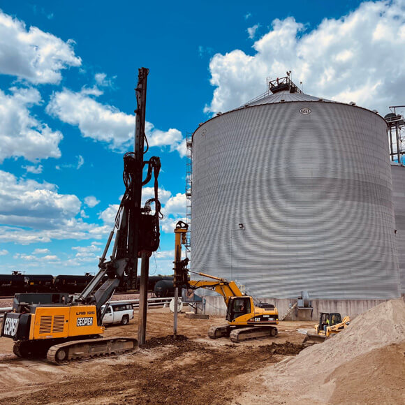 Dakota Ethanol Plant Grain Bin image